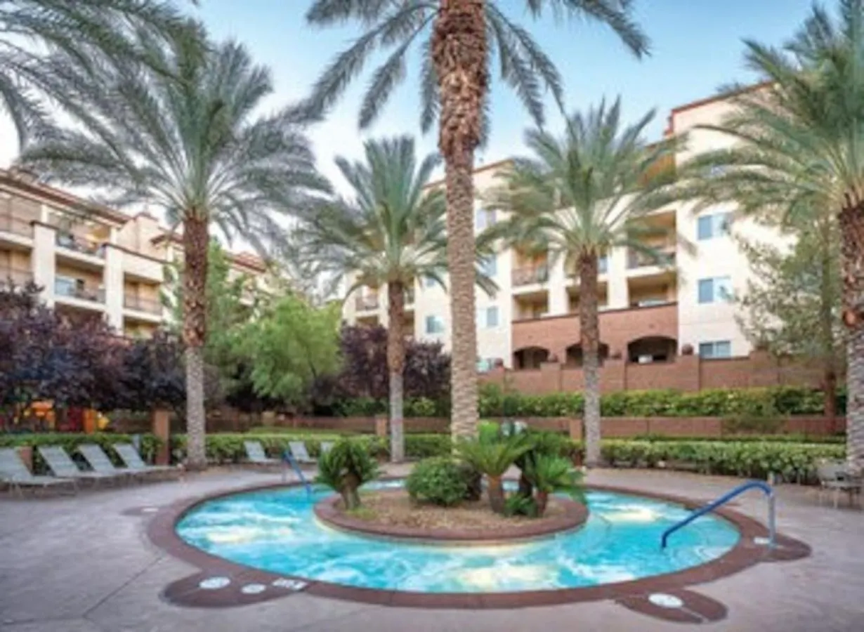 Beautiful Resort Amenities Enjoyed With This 1Bd Resort Condo On South Las Vegas Blvd Estados Unidos