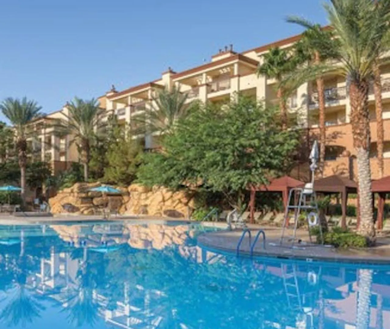 Beautiful Resort Amenities Enjoyed With This 1Bd Resort Condo On South Las Vegas Blvd