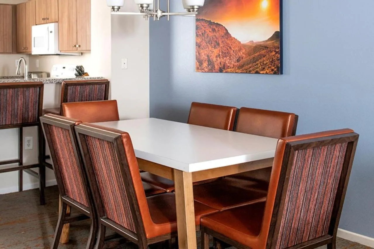 Beautiful Resort Amenities Enjoyed With This 1Bd Resort Condo On South Las Vegas Blvd 0*,